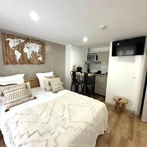 https://hotel-residence-a-la-buttes-aux-cailles.fr-paris.fr