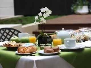 Hotel Du Petit Louvre Nice France